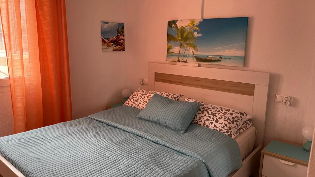 Isla Verde Apartment تورّيفيِخا المظهر الخارجي الصورة