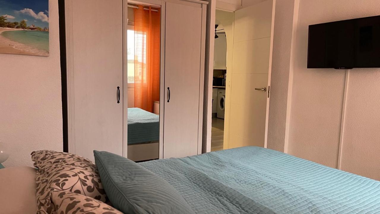 Isla Verde Apartment تورّيفيِخا المظهر الخارجي الصورة