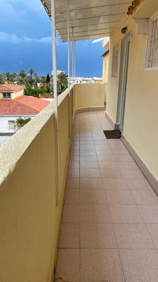 Isla Verde Apartment تورّيفيِخا المظهر الخارجي الصورة