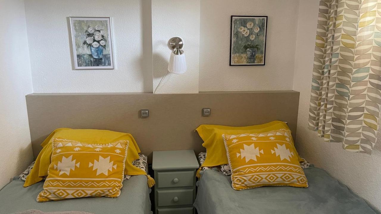 Isla Verde Apartment تورّيفيِخا المظهر الخارجي الصورة
