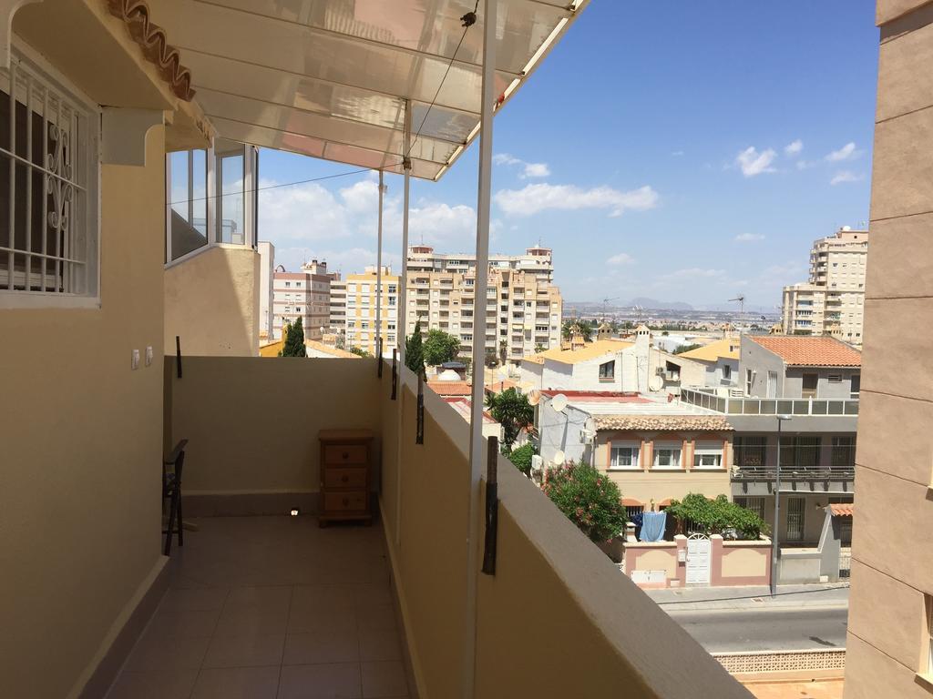 Isla Verde Apartment تورّيفيِخا المظهر الخارجي الصورة