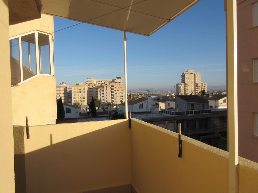 Isla Verde Apartment تورّيفيِخا المظهر الخارجي الصورة