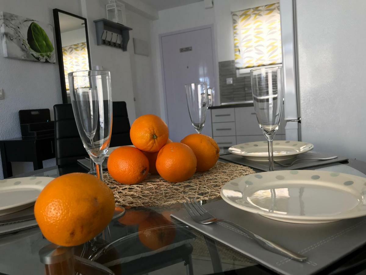 Isla Verde Apartment تورّيفيِخا المظهر الخارجي الصورة
